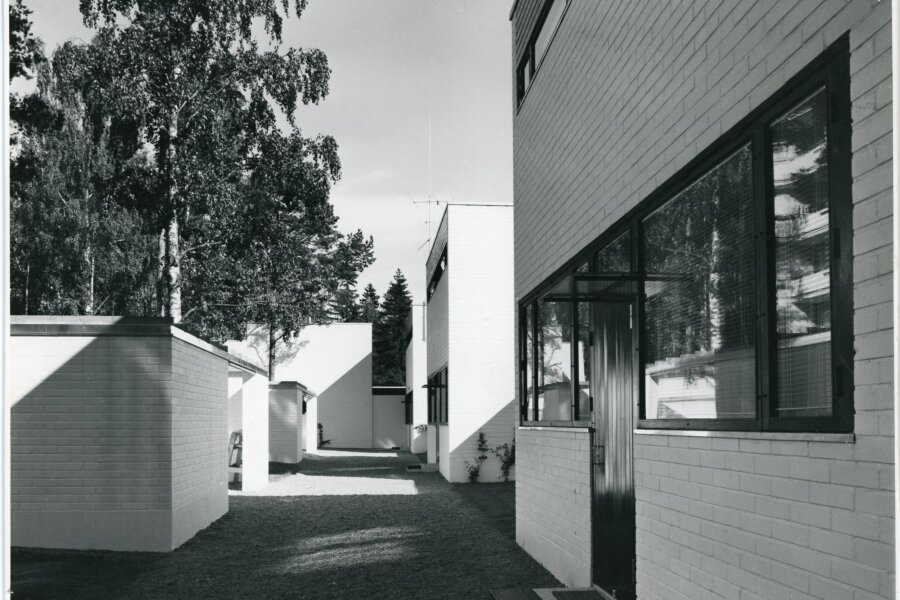 Kaija a Heikki Siren: obytné domy 'Otsonpesä' v Tapiole, 1959	